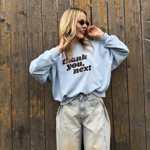 Niebieska bluza THANK YOU NEXT(polski producent)