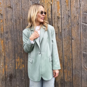Miętowa wiskozowa marynarka oversizowa ( polski producent)