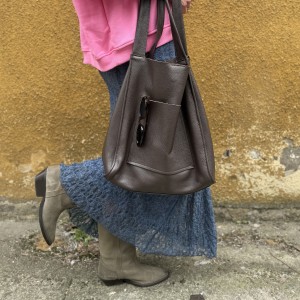 Brązowa skórzana torebka typu shopper