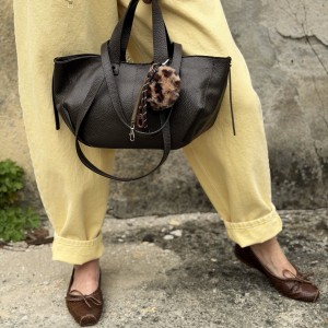 Czekoladowa skórzana torebka typu shopper